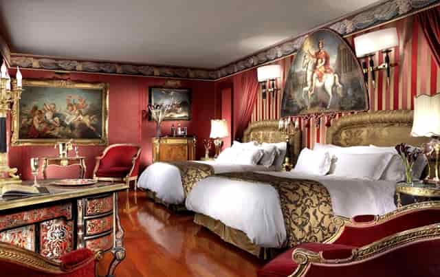 女生科目三模拟考被考官咳嗽吓懵